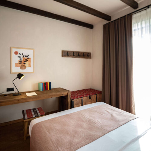 Standard Queen Room with Balcony