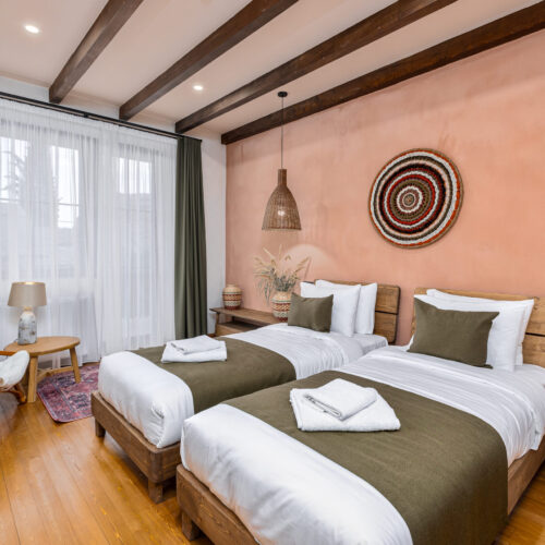 Standard Twin Room with Balcony