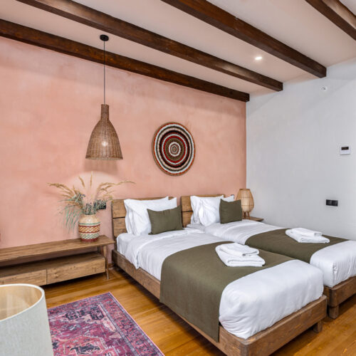 Standard Twin Room with Balcony