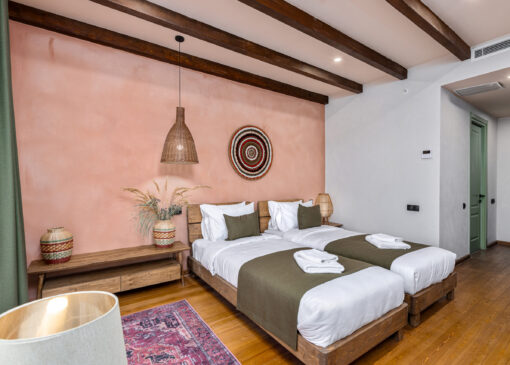 Standard Twin Room with Balcony